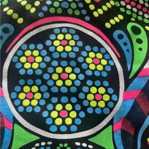 New Unisex Souvenir Clothing From Cancun Mexico. - Picture 2 of 15